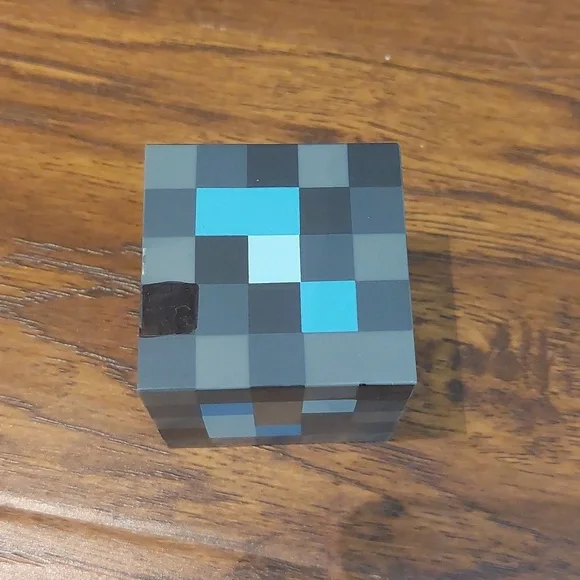 Minecraft bundle - Picture 4 of 7